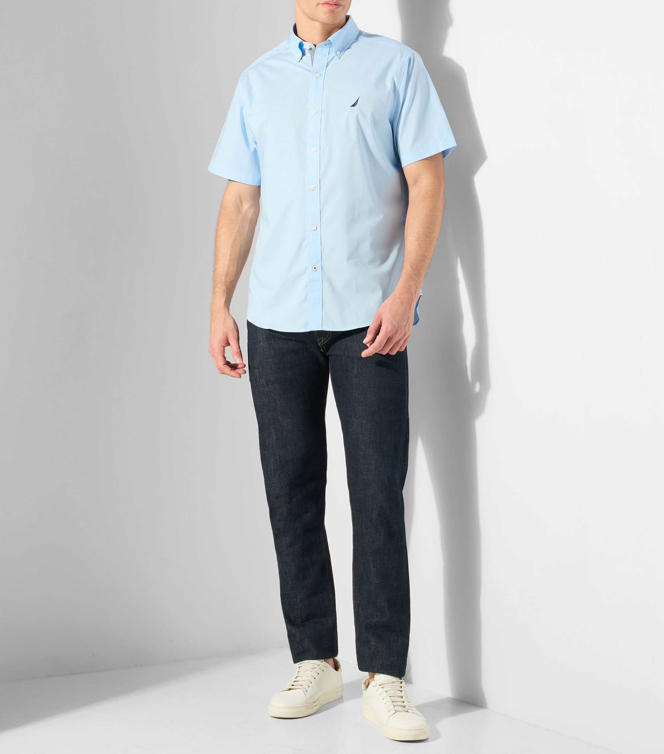 Camisa lisa con manga corta Hombre